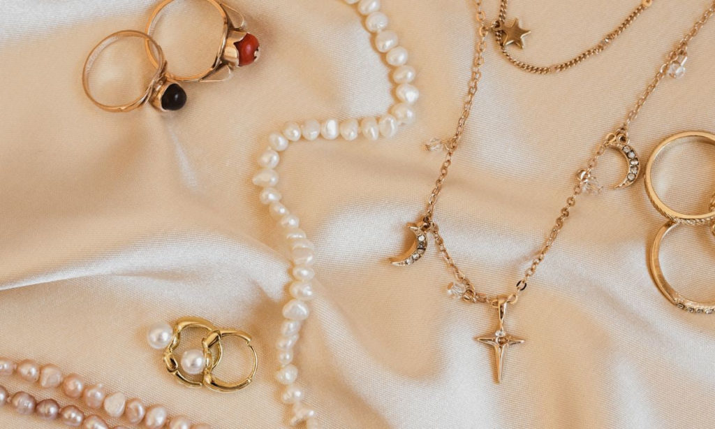 Mix and match jewellery