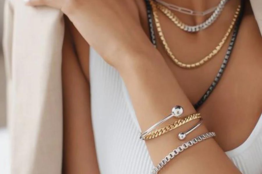 Why Mixing Metals Works